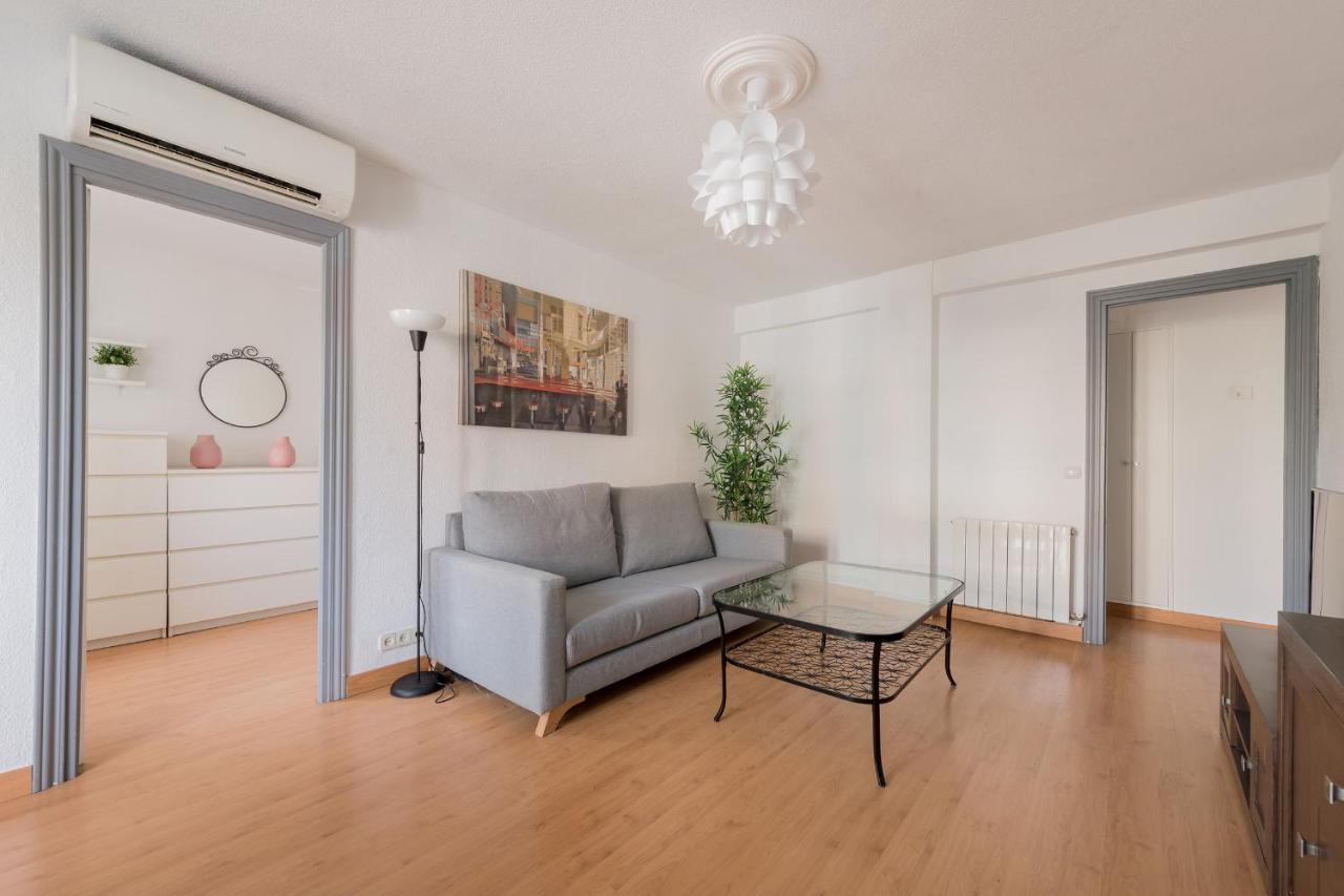 Caja Magica Arrendamiento De Temporada Apartman Madrid Kültér fotó
