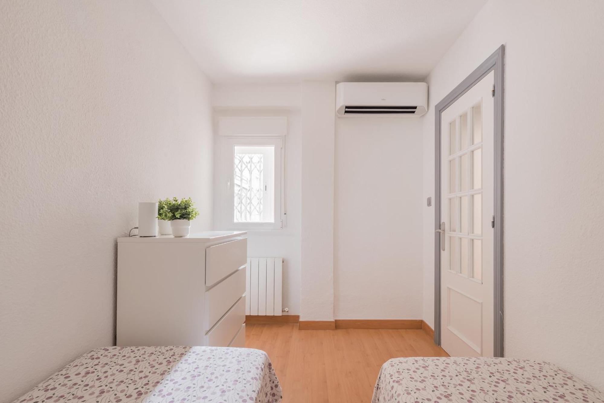 Caja Magica Arrendamiento De Temporada Apartman Madrid Kültér fotó